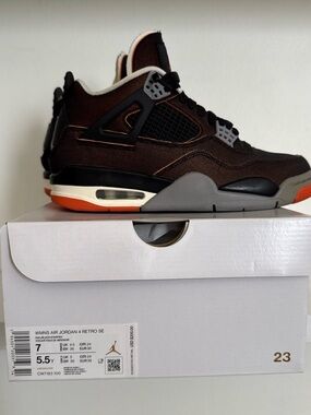 Nike Air Jordan 4 Womens Sneaker